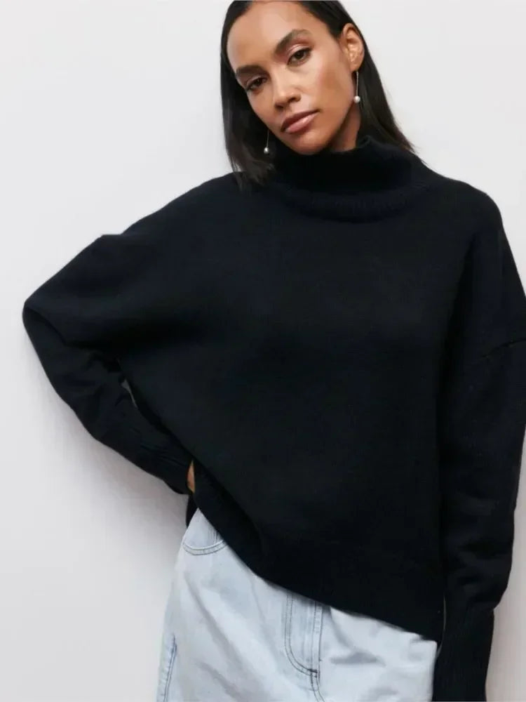 Olivia - Elegantný sveter s trendy vysokým golierom